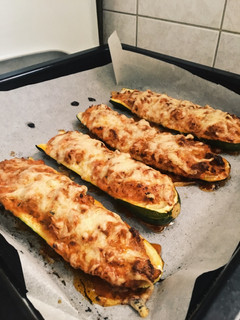 Cukkini csónak recept fotója