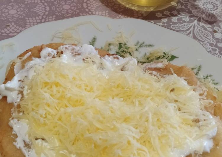 Kovászos lángos