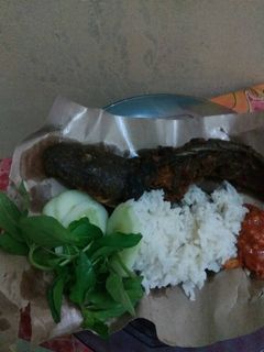 Foto resep Pecel Lele sambal dadak ala Sunda