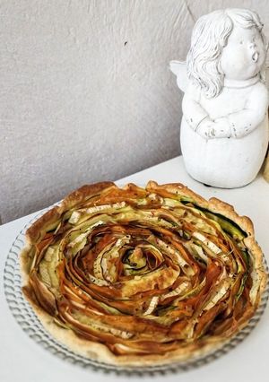 Une photo de Tarte Spirale Patate Douce Courgette et Brie