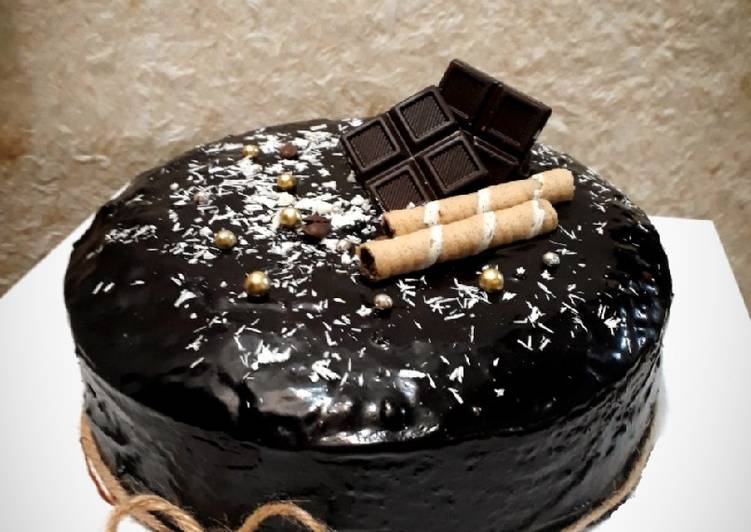 کیک شکلاتی مخصوص (بی بی) دستور توسط گیله دختر - کوکپد