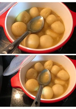 A picture of Kolkata Sponge Rasgulla (Speciality: KOMOLA BHOG).