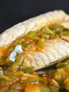 Una foto de Ventresca de atún con sofrito de tomate IBSA