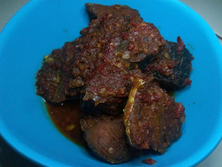 Bagaimana Membuat Sungai kering Pecak tongkol basah asem pedas yang Menggugah Selera