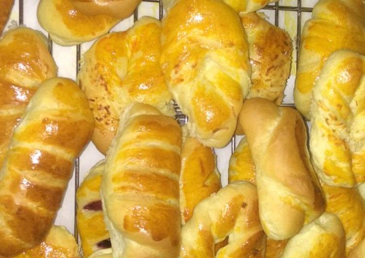 Roti Manis / Sweet Bread