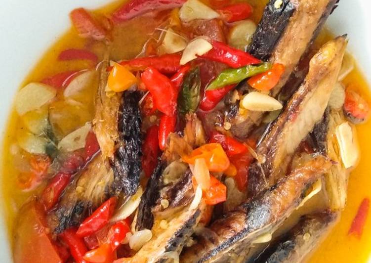 Ikan Tongkol Santan Pedas
