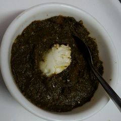 A picture of Sarso ka Saag.