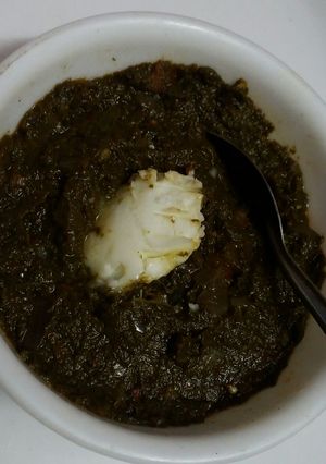 A picture of Sarso ka Saag.