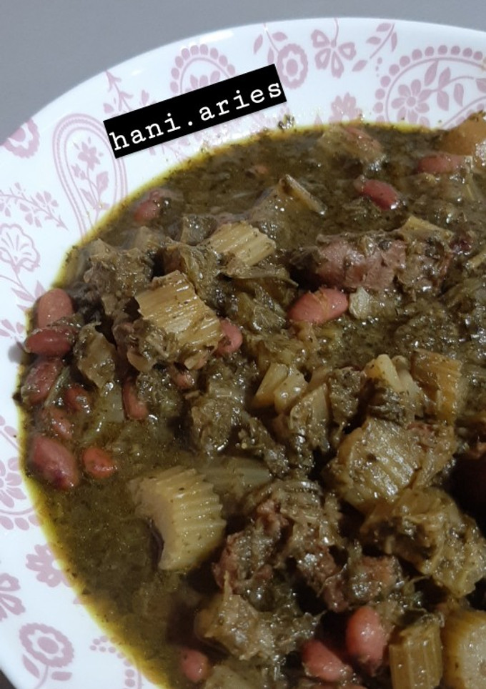 عکسی از دستور خورشت کرفس