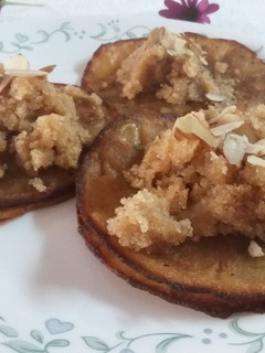 A picture of Seero Malpuro / Malpua With Sooji Halwa.