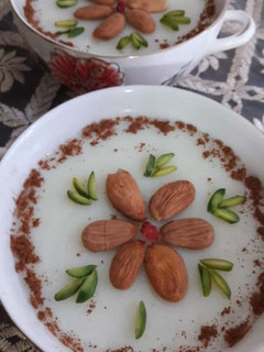 عکسی از دستور سحری(فرنی با آرد برنج)