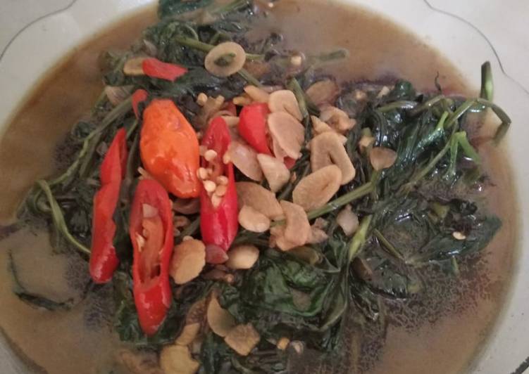 Resep Tumis kangkung kecap yang Lezat Sekali