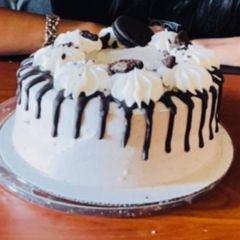 A picture of White forest cake (cooker recipes).