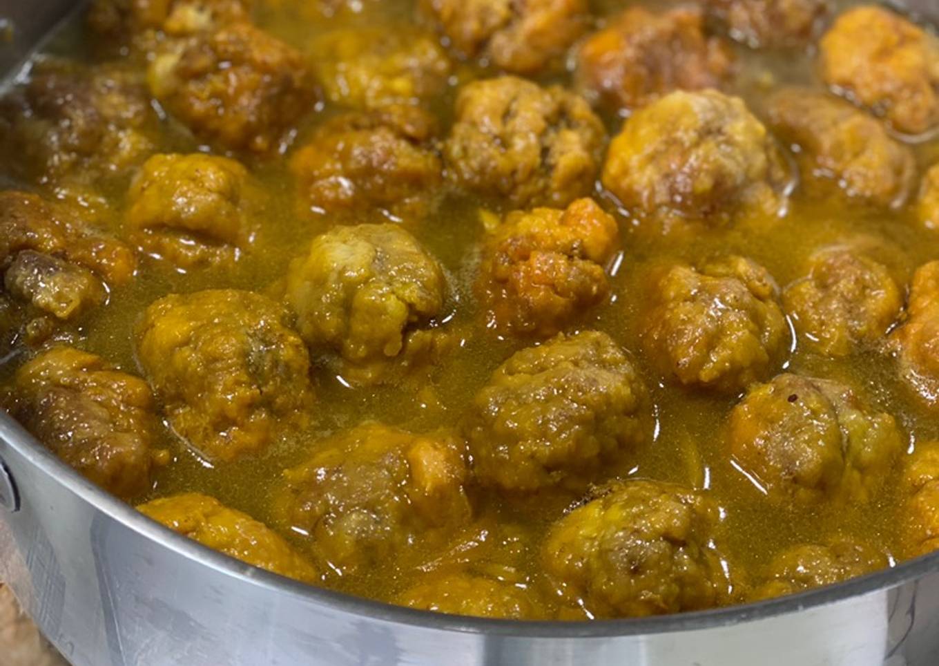 Albóndigas estilo cornazo