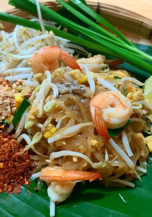 A picture of Pad Thai with Shrimp.
