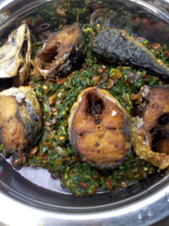 A picture of Efo riro.