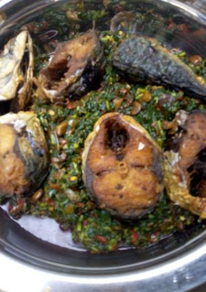 A picture of Efo riro.