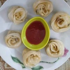 A picture of Paneer Stuffed Rose Momo.