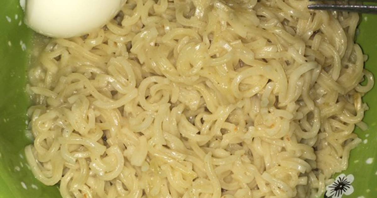 Indomie Recipe by Khadija Sani Abubakar - Cookpad