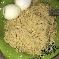 A picture of Indomie.
