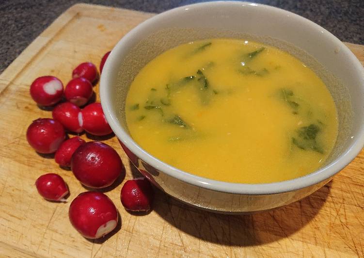 How to Make Speedy Radish Leaf Soup