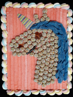 Una foto de Tarta de chuches unicornio
