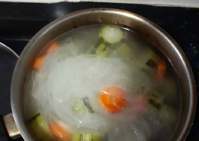 Resep Sup oyong wortel yang Menggugah Selera