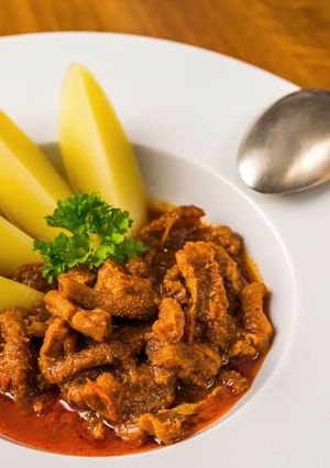 Klasszikus pacalpörkölt recept fotója