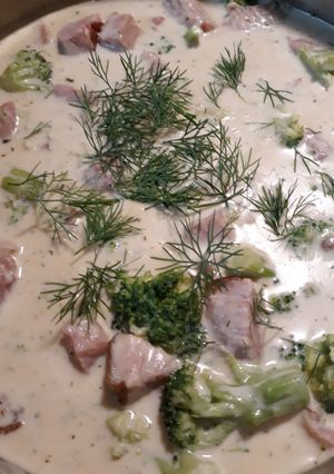 A picture of Ham, Broccoli, Gouda Cheese Soup.