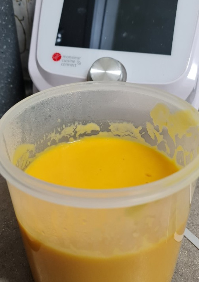 Una foto de Crema de calabacines y calabaza en MCC