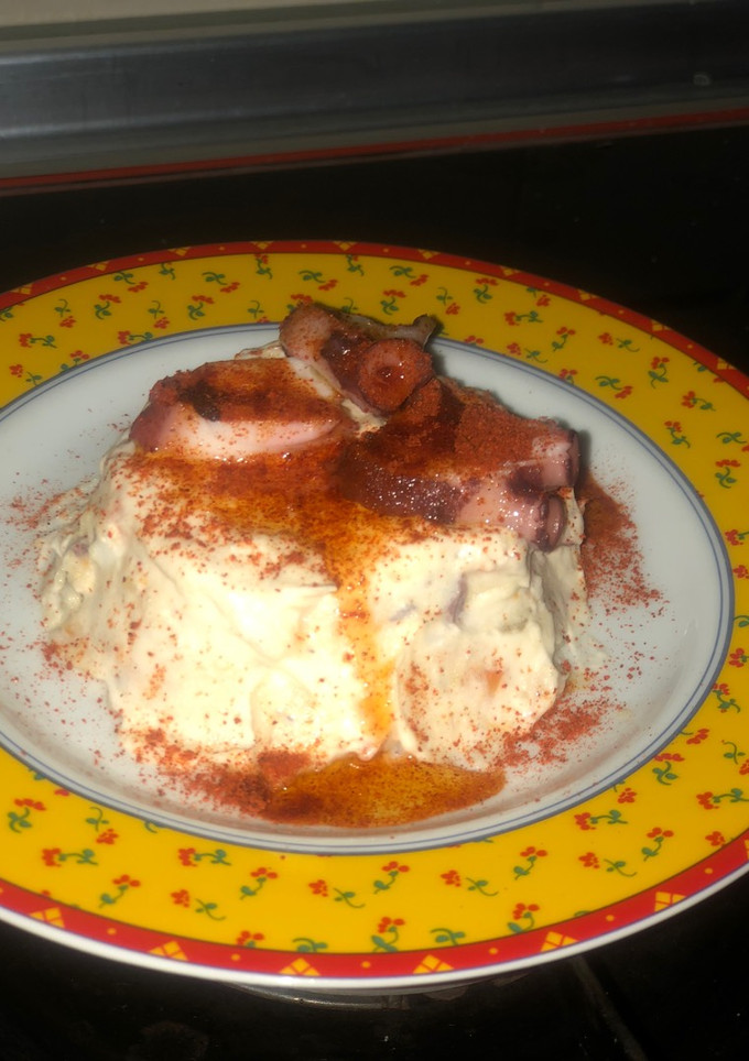 Una foto de Ensaladilla de pulpo