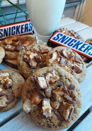 Une photo de Cookies inratables aux Snickers