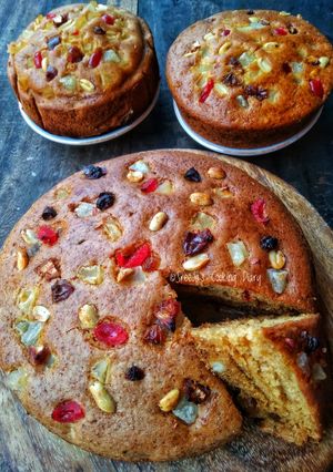 এগলেস ফ্রুট কেক (eggless fruit cake recipe in Bengali) রেসিপির প্রধান ছবি