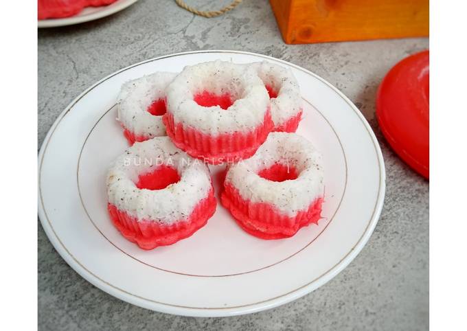 Standar Bagaimana cara bikin Putu Ayu Merah Putih dijamin nagih banget