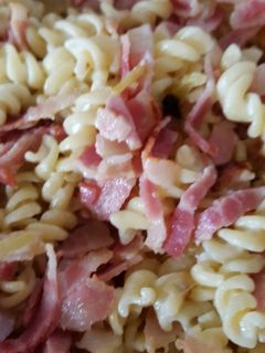 Una foto de Pasta a la carbonara