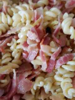 Una foto de Pasta a la carbonara