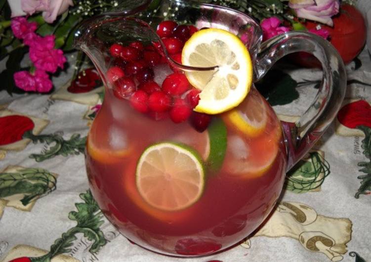 Simple Way to Make Favorite Cranberry Lemonade