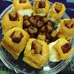 A picture of Soya chunk stuff pav.