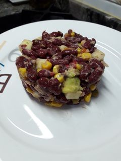 Una foto de Ensalada templada de alubias agridulce