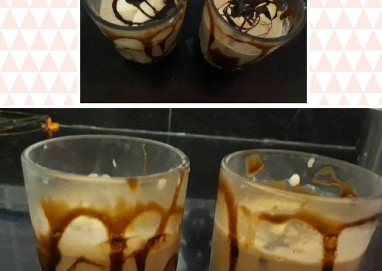 Steps to Make Perfect Chocolate milkshake