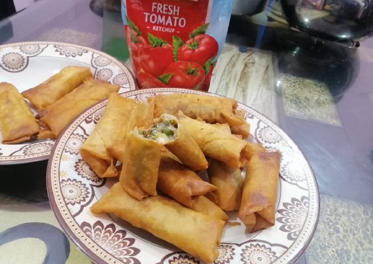 How to Prepare Perfect Cheesy Spring Rolls