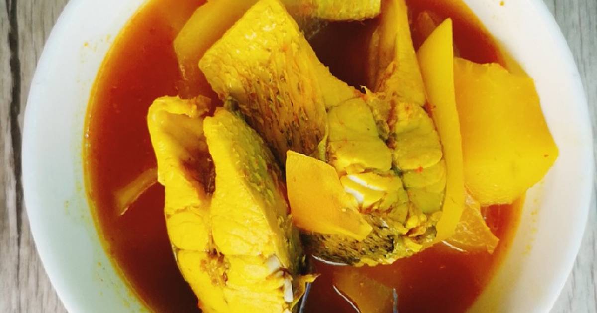 สูตร แกงเหลืองปลากะพงมะละกอ โดย Thaiphat P. - Cookpad