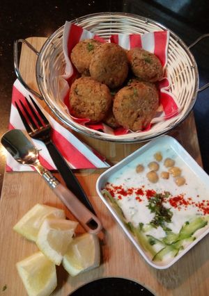 A picture of Falafel#zoomfalafel.