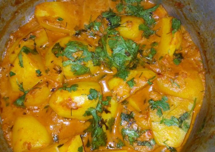 Simple Way to Prepare Any-night-of-the-week Coconut Curry Potatoes