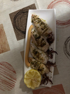 Una foto de Calamares a la plancha