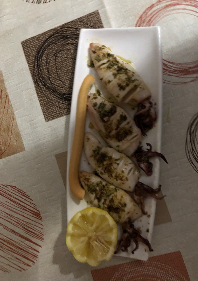 Una foto de Calamares a la plancha