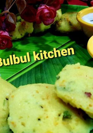 सूजी वेजिटेबल इडली (suji vegetable idli recipe in Hindi) रेसिपी मुख्य फोटो