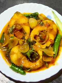রুই দোপেঁয়াজা(Rui do peyaja recipe in Bengali) রেসিপির প্রধান ছবি