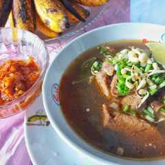A picture of Rawon Daging Sapi Khas Surabaya 🐄🍜.