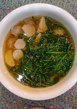 Hình của món Cà ra nấu rau muống và khoai sọ.
